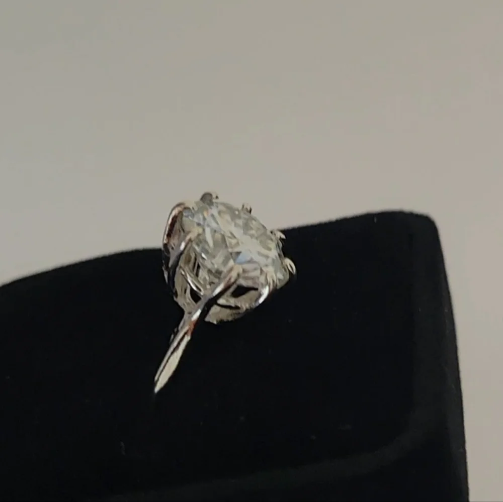 New 5ct Certified Moissanite Ring - Picture 8 of 12